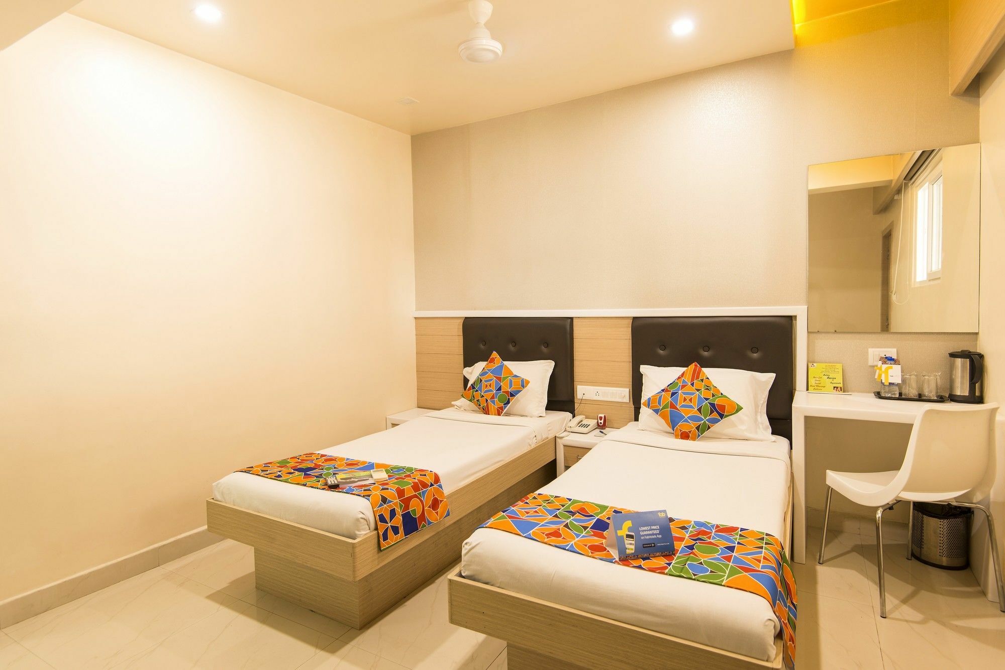 Fabhotel Prime Arunaachalaa Residency Madras Buitenkant foto