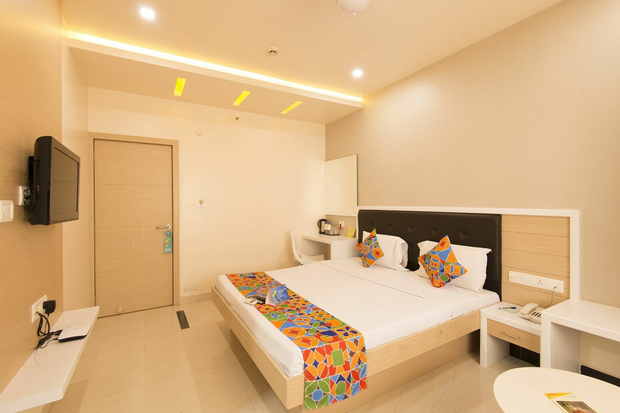 Fabhotel Prime Arunaachalaa Residency Madras Buitenkant foto