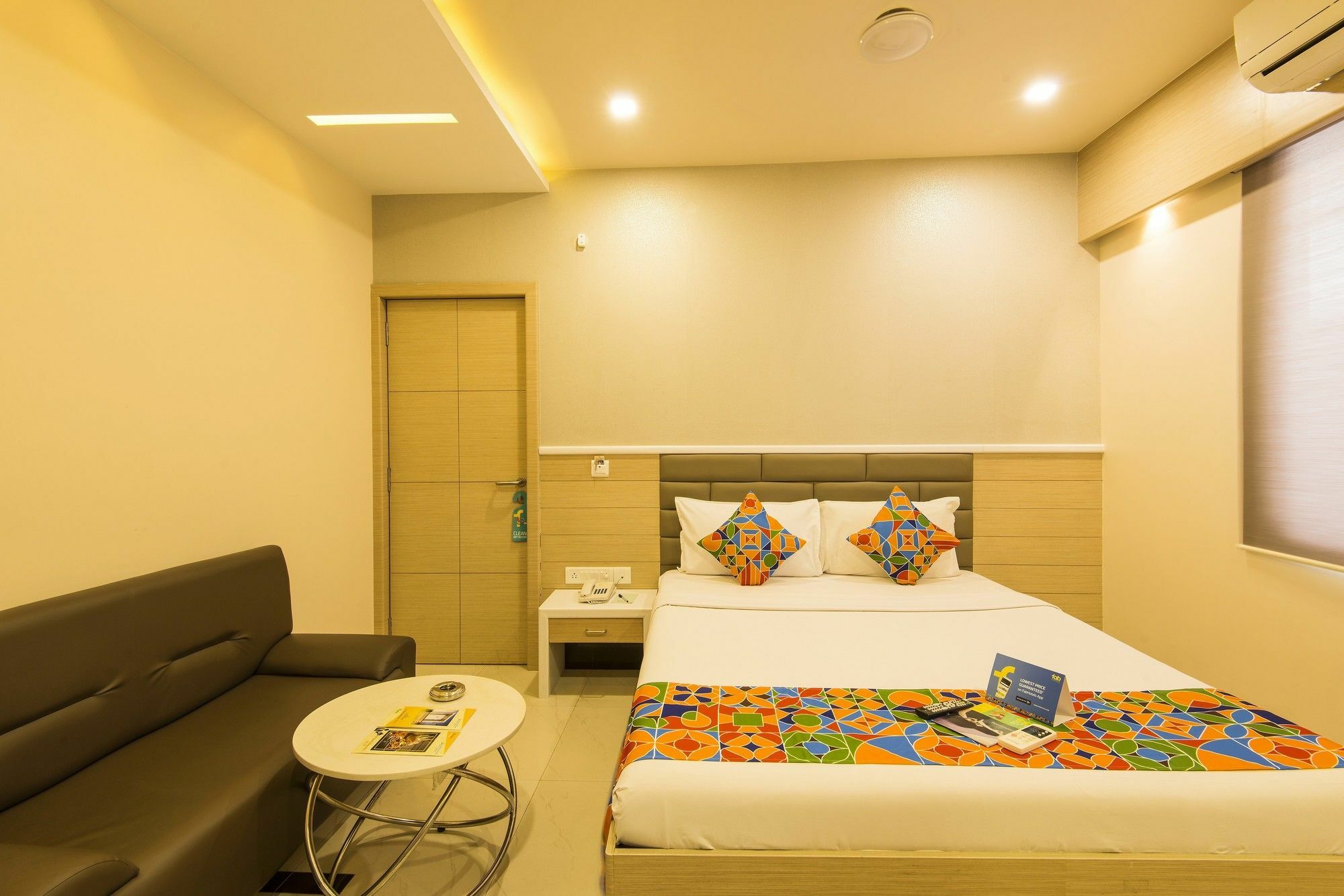 Fabhotel Prime Arunaachalaa Residency Madras Buitenkant foto