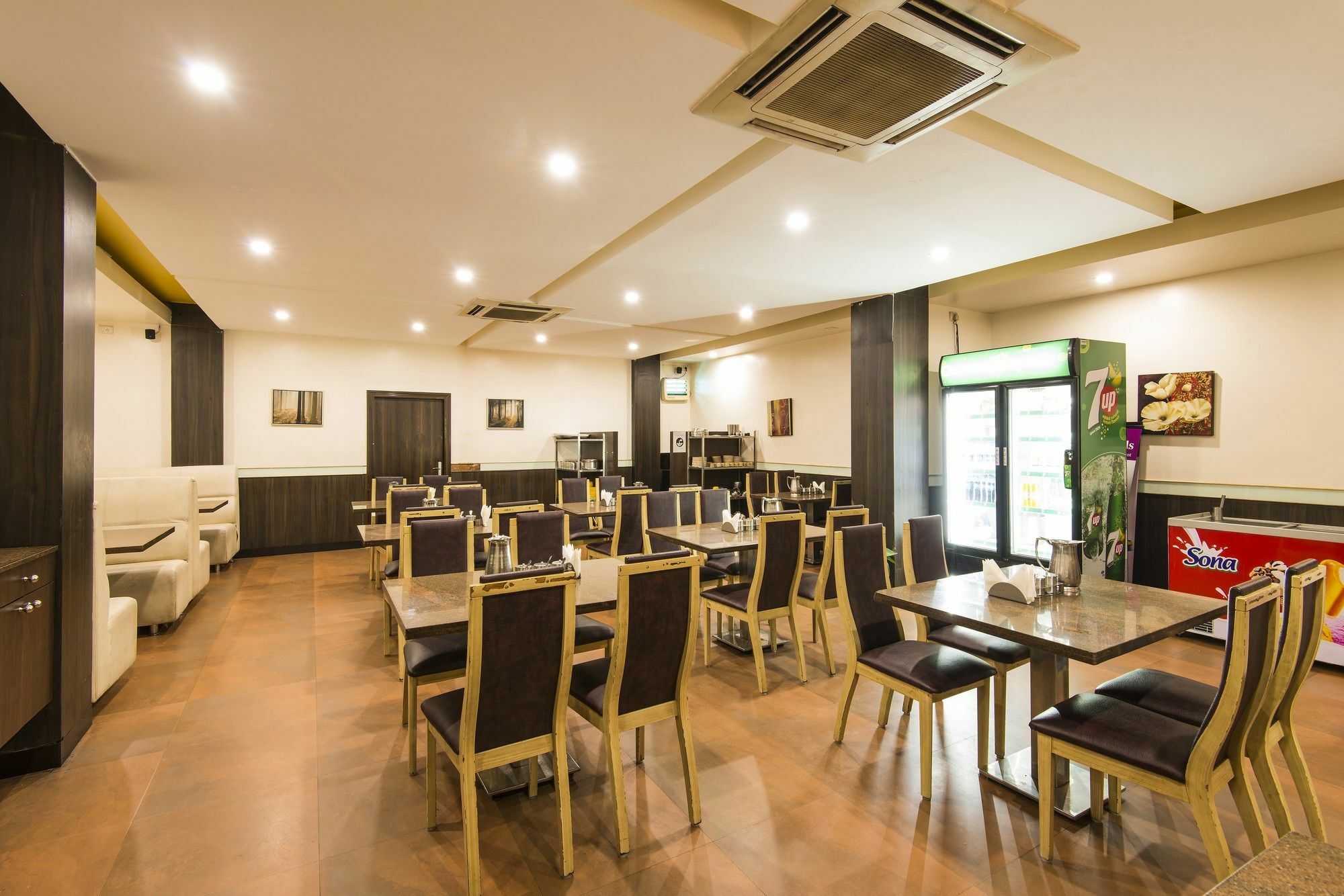 Fabhotel Prime Arunaachalaa Residency Madras Buitenkant foto